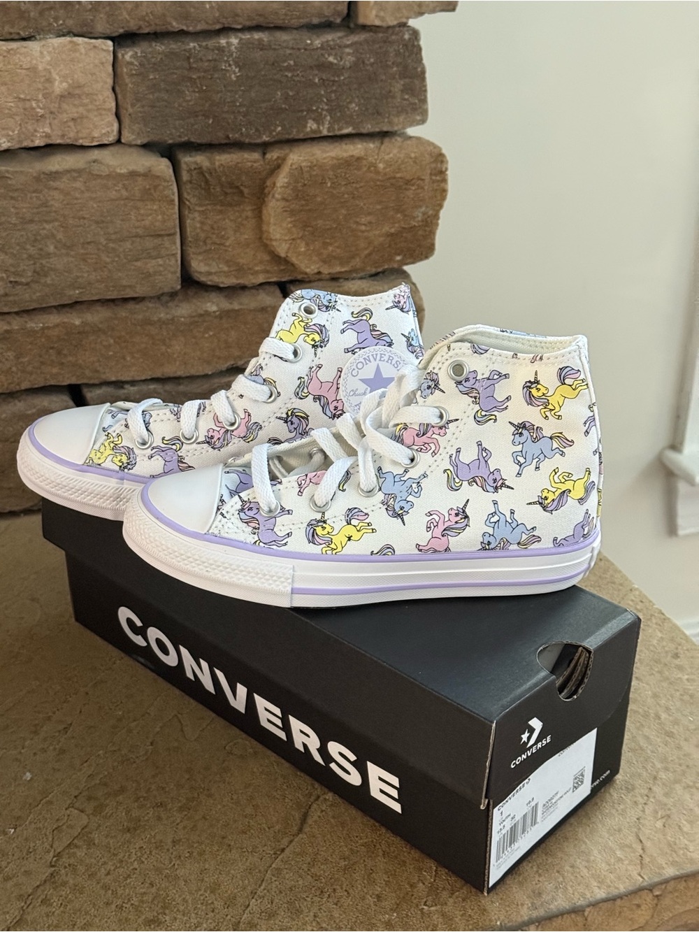 Converse Kids' Unicorn Print High-Top Sneakers - White/Pastel Size 1